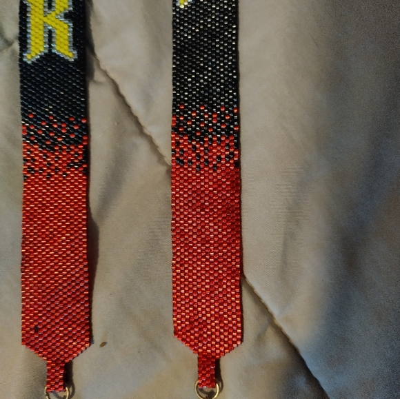 Native American medallion and chain - Picture 4 of 4